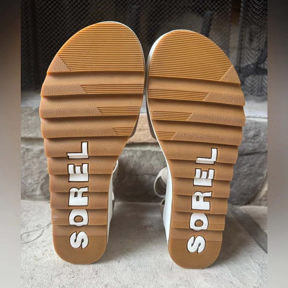 Sorel Women's Tan Platform Sandals with Elastic Ankle Wrap Size 8